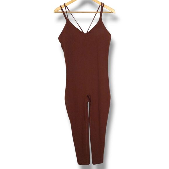 Aritzia TnAction Excel Sports Jumpsuit-Large-Built In Shelf Bra-Removable Pads - Picture 1 of 12